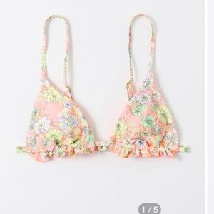FLORAL PINK BIKINI TOP WITH RUFFLES